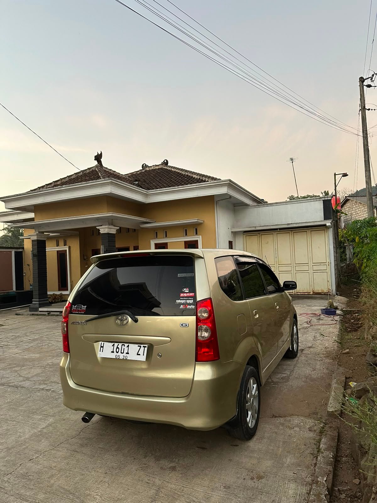 Toyota Avanza G 2004 dijual - foto 3